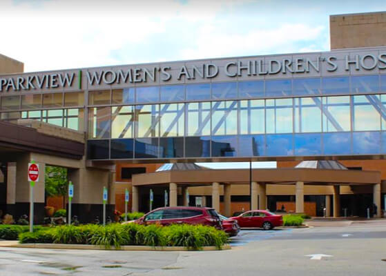 Entrance of Parkview Women's and Children's Hospital